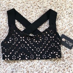 NWT Onzie Flow Bra
